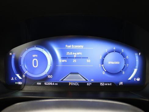 Used 2022 Ford Escape SEL w/ Technology Package FWD image 14