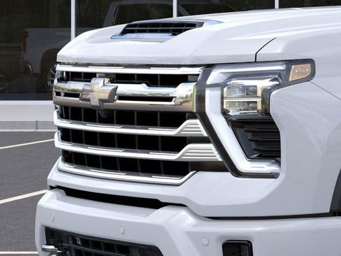 New 2026 Chevrolet Silverado 3500 High Country w/ Technology Package AWD/4WD image 13