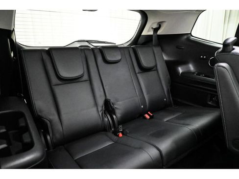 Used 2023 Subaru Ascent Touring AWD/4WD image 19