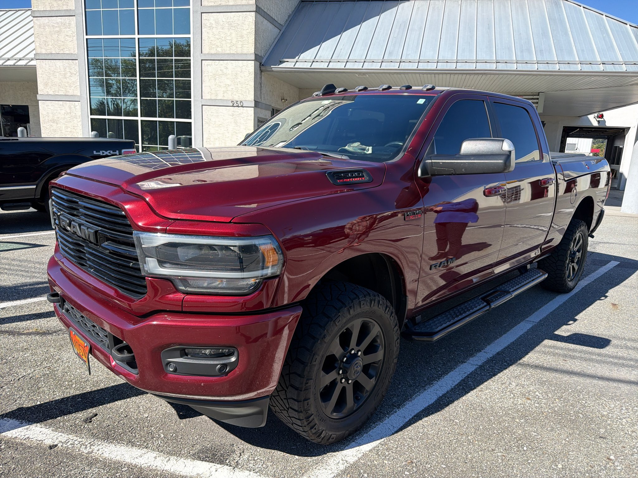 Used 2020 RAM 2500 Big Horn w/ Level 2 Equipment Group AWD/4WD image 2