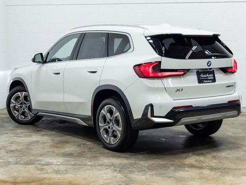 Used 2025 BMW X1 xDrive28i AWD/4WD image 12