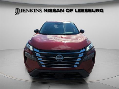 Certified 2025 Nissan Rogue S image 3