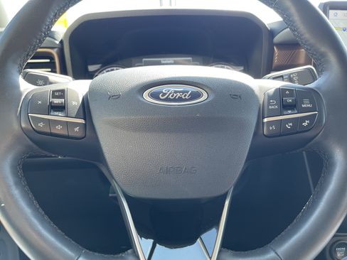 Certified 2023 Ford Maverick Lariat w/ Lariat Luxury Package AWD/4WD image 16