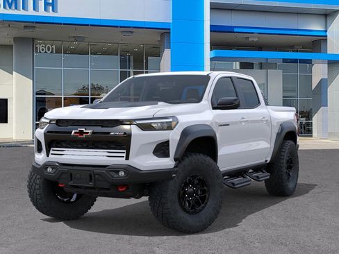 New 2026 Chevrolet Colorado ZR2 w/ ZR2 Bison Edition image 6