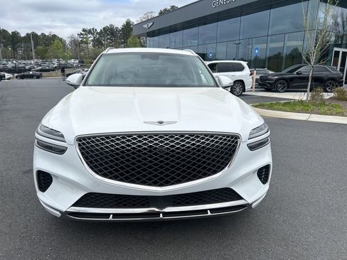 Used 2023 Genesis GV70 2.5T w/ Advanced Package image 2