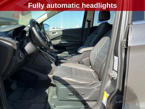 Used 2014 Ford Escape Titanium w/ Equipment Group 401A FWD image 11