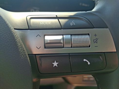 Certified 2024 Hyundai Kona SEL AWD/4WD image 21