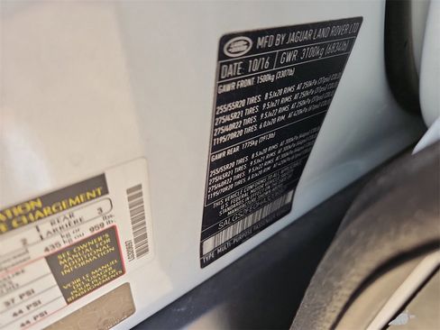 Used 2017 Land Rover Range Rover Supercharged image 18