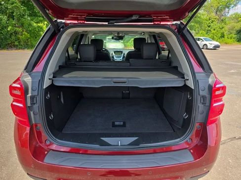 Used 2017 Chevrolet Equinox Premier w/ Enhanced Convenience Package FWD image 50
