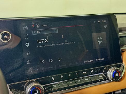 Used 2025 GMC Canyon AT4 image 28