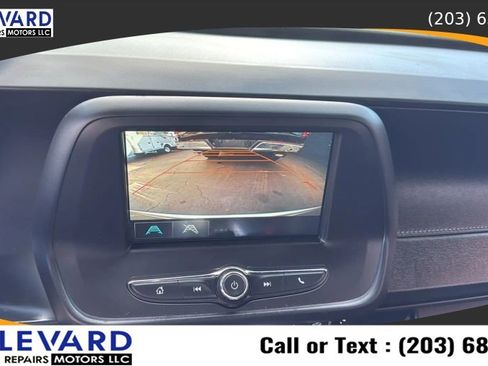 Used 2017 Chevrolet Camaro LT RWD image 11