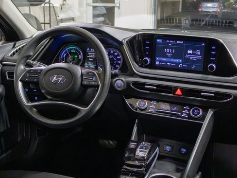 Certified 2020 Hyundai Sonata Blue image 11