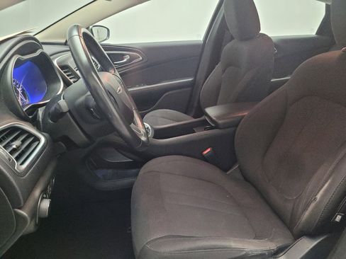 Used 2015 Chrysler 200 Limited w/ Convenience Group image 17