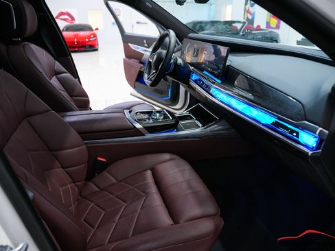 Used 2024 BMW 760i xDrive w/ Executive Package AWD/4WD image 47