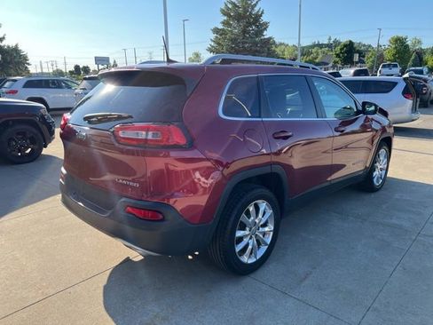 Used 2016 Jeep Cherokee Limited FWD image 6