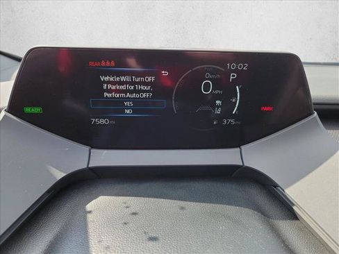 Used 2026 Toyota Prius LE FWD image 18