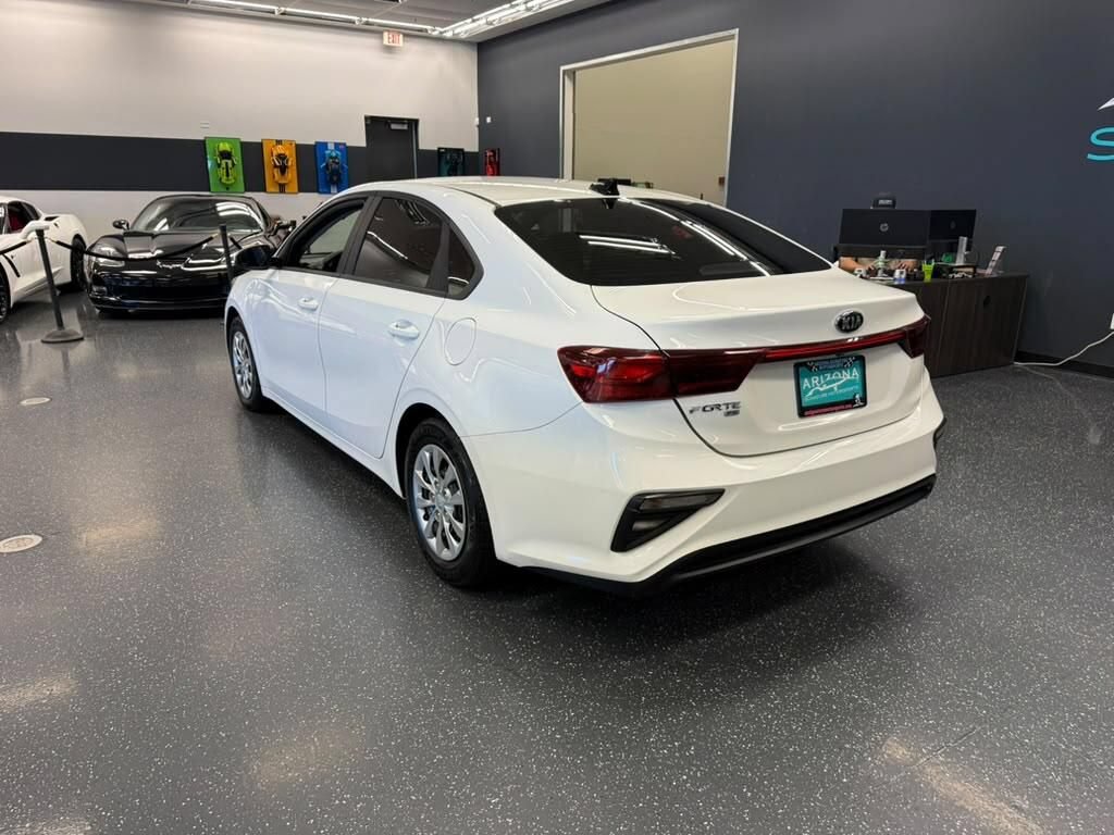 Used 2021 Kia Forte Sedan FWD image 2