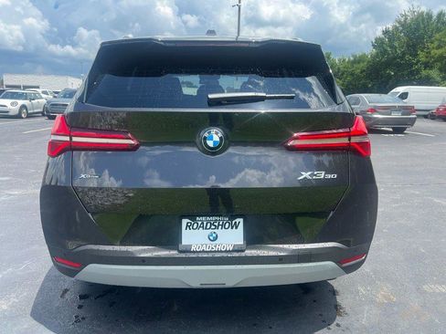 Used 2025 BMW X3 xDrive30i w/ Convenience Package AWD/4WD image 4