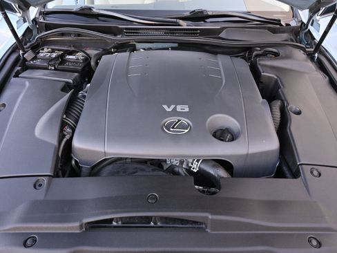 Used 2011 Lexus IS 250 w/ Premium Pkg Value Edition image 36