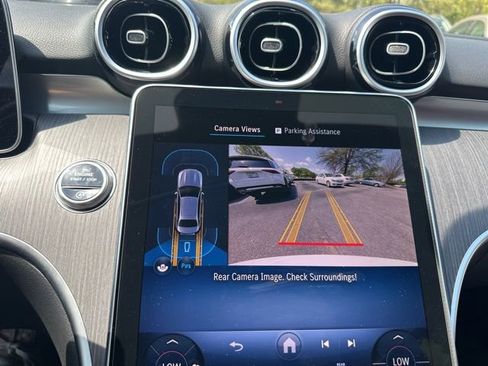 Used 2025 Mercedes-Benz C 300 4MATIC Sedan image 21