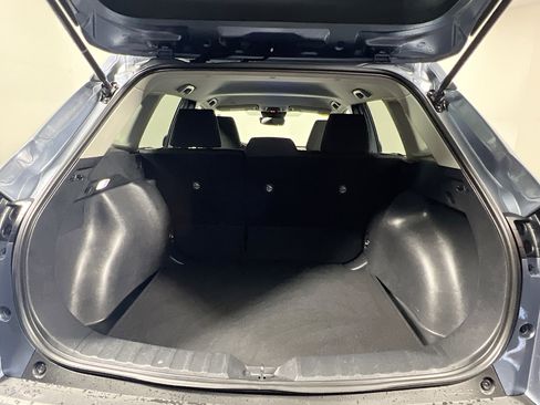 Used 2024 Toyota Corolla Cross LE image 34