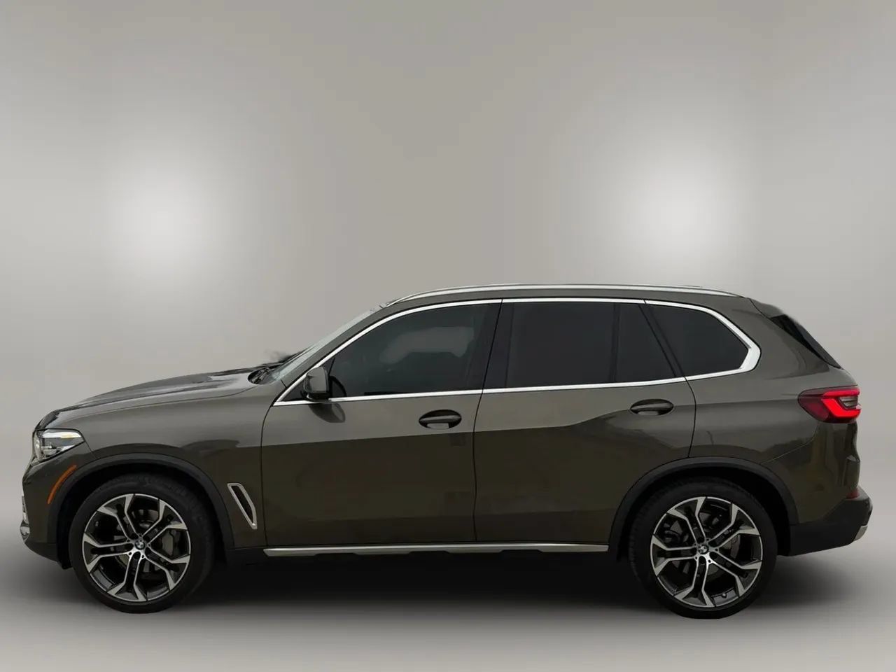 Used 2022 BMW X5 xDrive40i AWD/4WD image 5