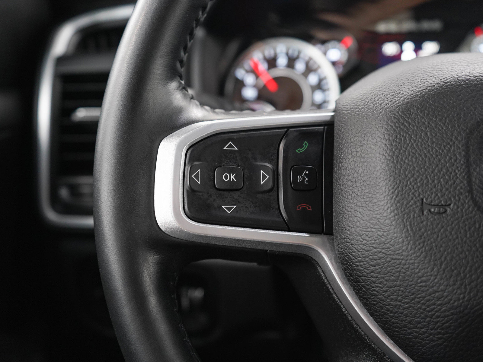 Used 2023 RAM 1500 Big Horn AWD/4WD image 23