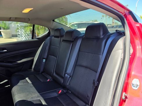 Used 2023 Nissan Altima 2.0 SR image 24