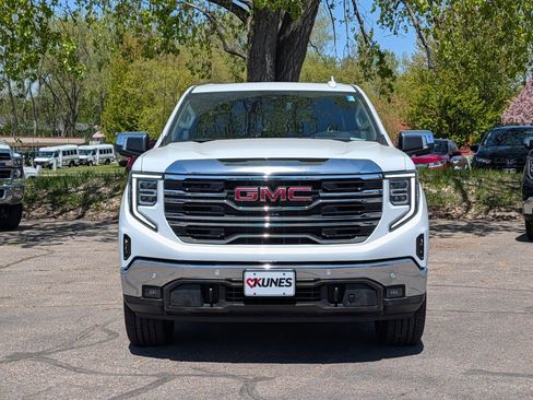 New 2026 GMC Sierra 1500 SLT w/ SLT Premium Plus Package AWD/4WD image 2