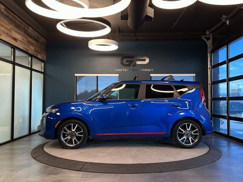 Used 2022 Kia Soul GT-Line FWD image 6