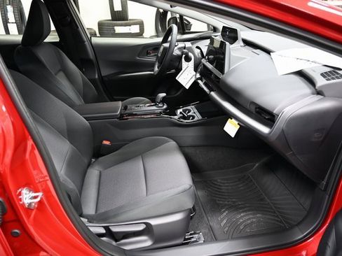New 2026 Toyota Prius LE image 11