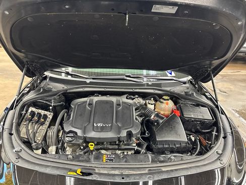 Used 2018 Buick LaCrosse Essence w/ Sun and Shade Package FWD image 10
