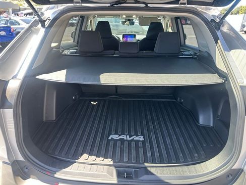 Used 2025 Toyota RAV4 LE image 4
