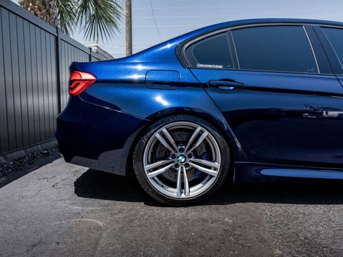 Used 2016 BMW M3 RWD image 11