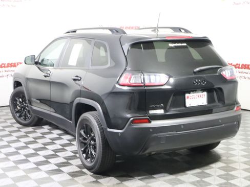 Used 2023 Jeep Cherokee Altitude Lux image 9