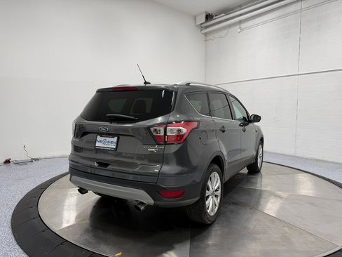 Used 2017 Ford Escape Titanium image 7