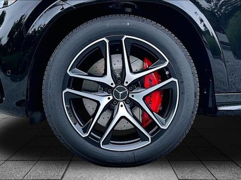 New 2026 Mercedes-Benz GLE 63 AMG S image 15