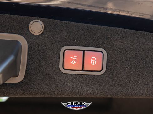 Used 2017 Mercedes-Benz S 550 Sedan image 52