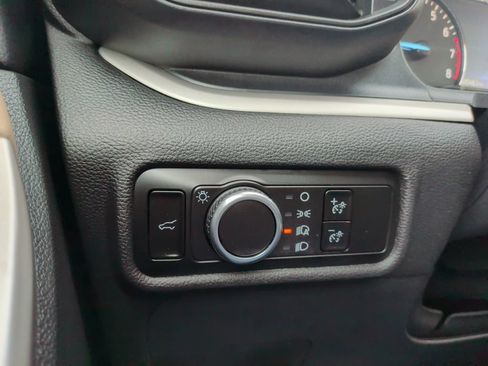 Certified 2023 Ford Explorer XLT AWD/4WD image 27