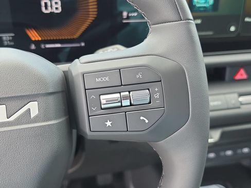 New 2027 Kia Seltos X-Line S w/ X-Line S Premium Package AWD/4WD image 31
