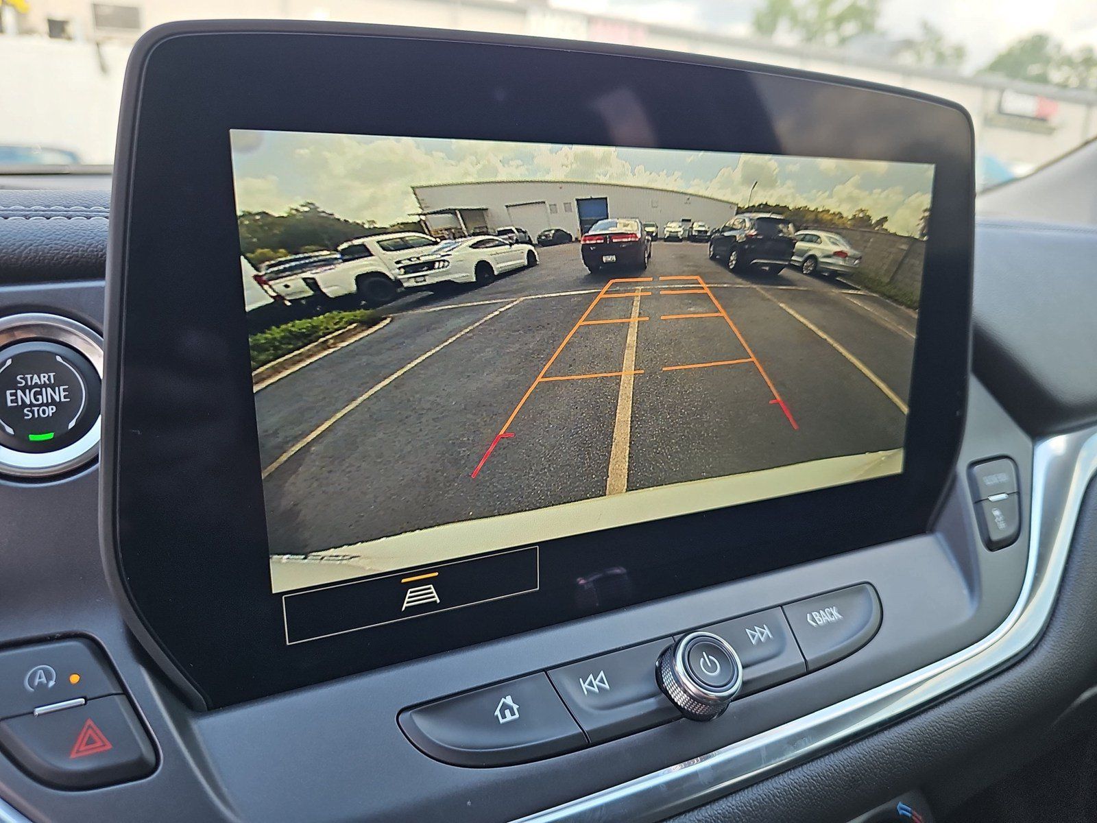 Used 2023 Chevrolet Blazer LT FWD image 25