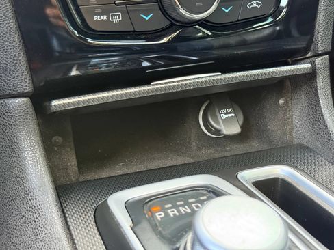 Used 2015 Chrysler 300 S RWD image 48