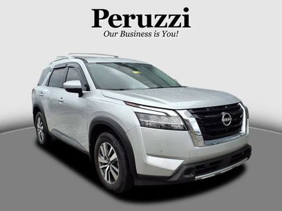 Certified 2023 Nissan Pathfinder SL