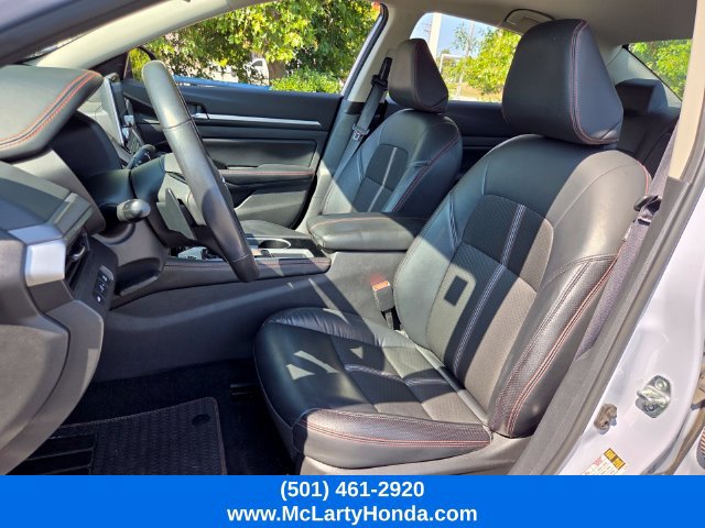 Used 2024 Nissan Altima 2.5 SR FWD image 7