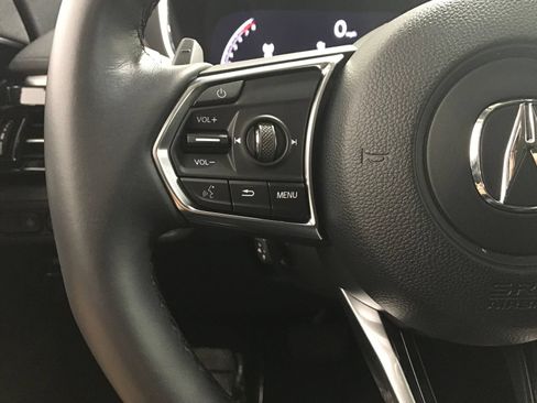 Used 2025 Acura MDX SH-AWD w/ Technology Package image 17