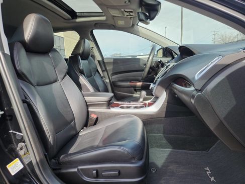 Used 2017 Acura TLX w/ Technology Package image 14