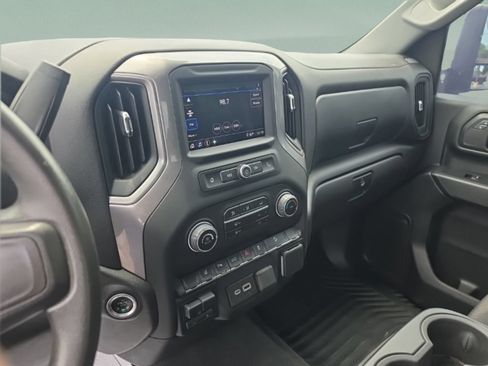 Used 2024 Chevrolet Silverado 2500 Custom w/ Custom Value Package AWD/4WD image 17