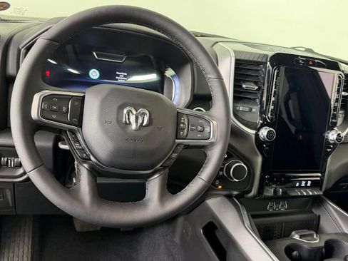 New 2026 RAM 1500 4x4 Crew Cab image 13