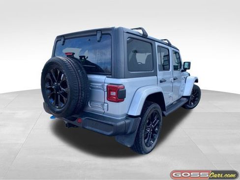 Used 2022 Jeep Wrangler Unlimited Sahara 4xe w/ Cold Weather Group image 3