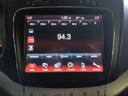 Used 2018 Dodge Journey SE w/ Safe & Sound Group AWD/4WD image 25